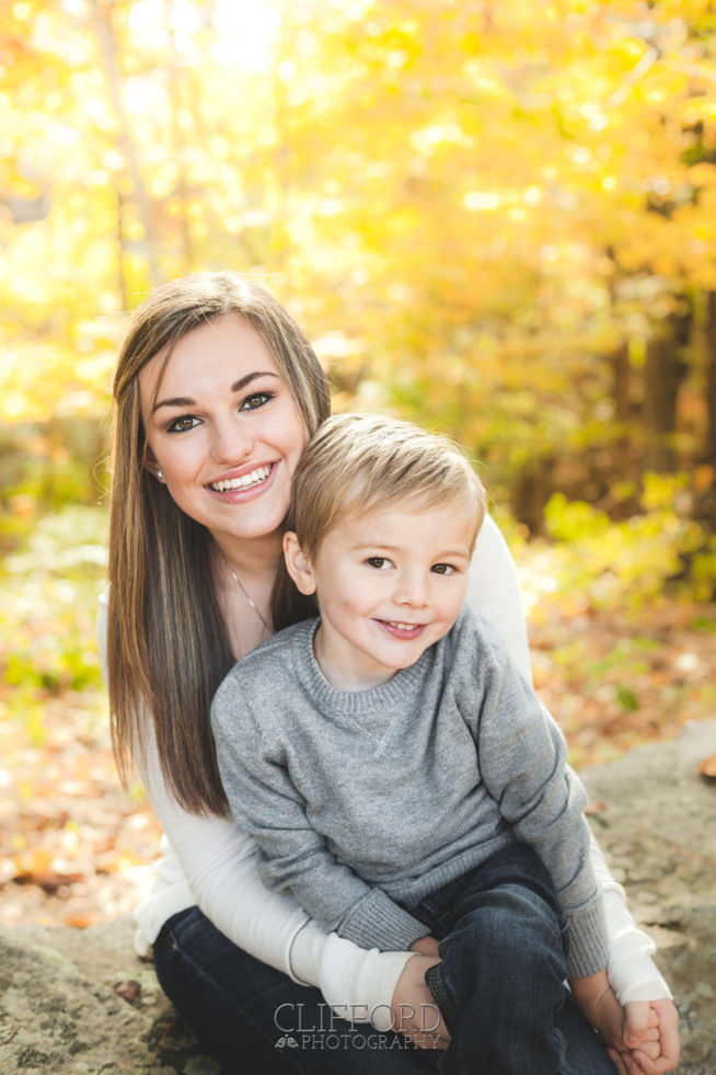 family photo siblings fall » Clifford Photography